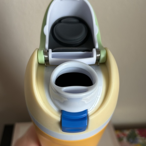 Owala 24oz Treasure Hunt - Picture 10 of 10